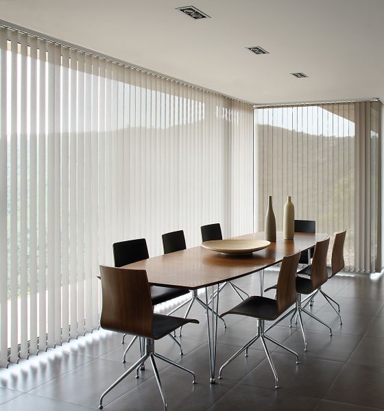 cortina vertical screen 135cm ancho x 230cm alt persiana blanca